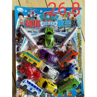 Vỉ xe nhựa 12 chiếc.