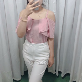 Set áo hồng quần loe trắng