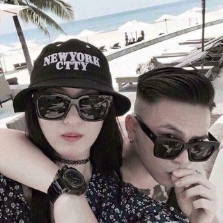 Kính V Sơn Tùng