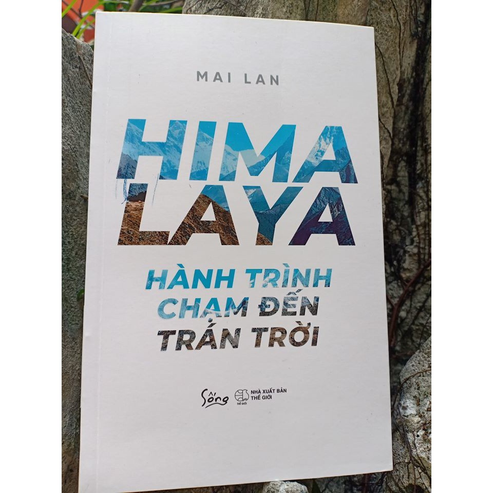 Sách - HIMALAYA – Hành Trình Chạm Đến Trán Trời [AlphaBooks]