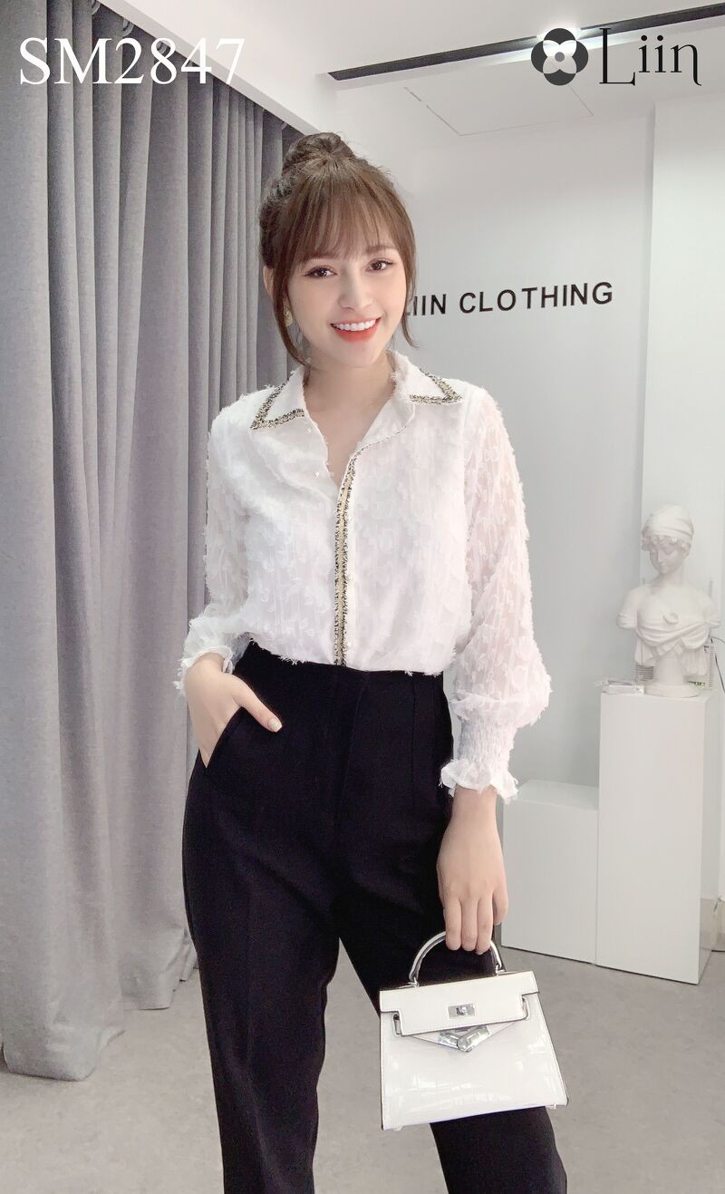 Áo Sơ Mi nữ cao cấp họa tiết Lông Vũ Trắng phối viền, tay bó xinh xắn Liin Clothing SM2847