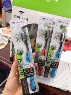 5 bàn chải than tre hàn quốc