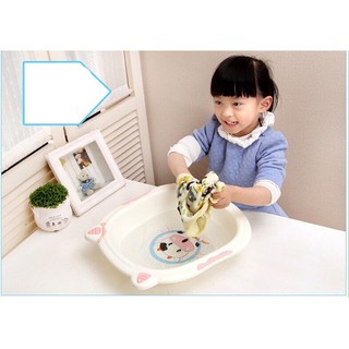 Chậu rửa mặt hình bò sữa cho bé