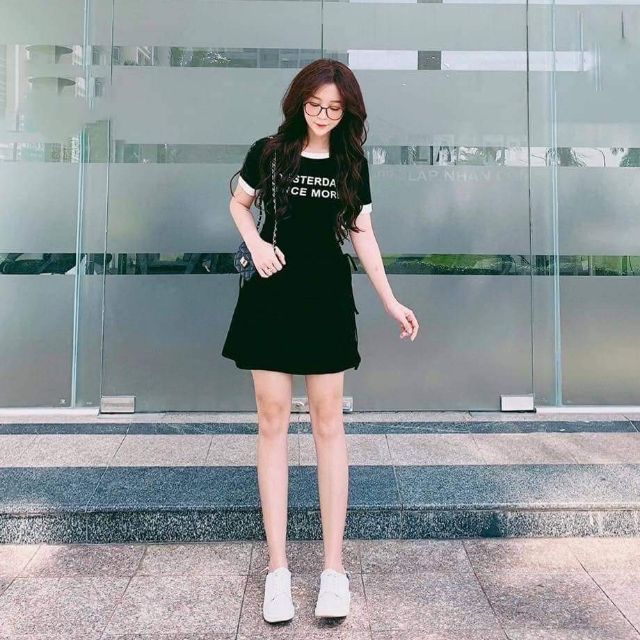 Đầm dây rút dáng chữ A