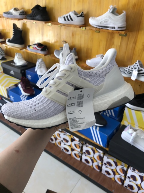 Giày thể thao ultra boost