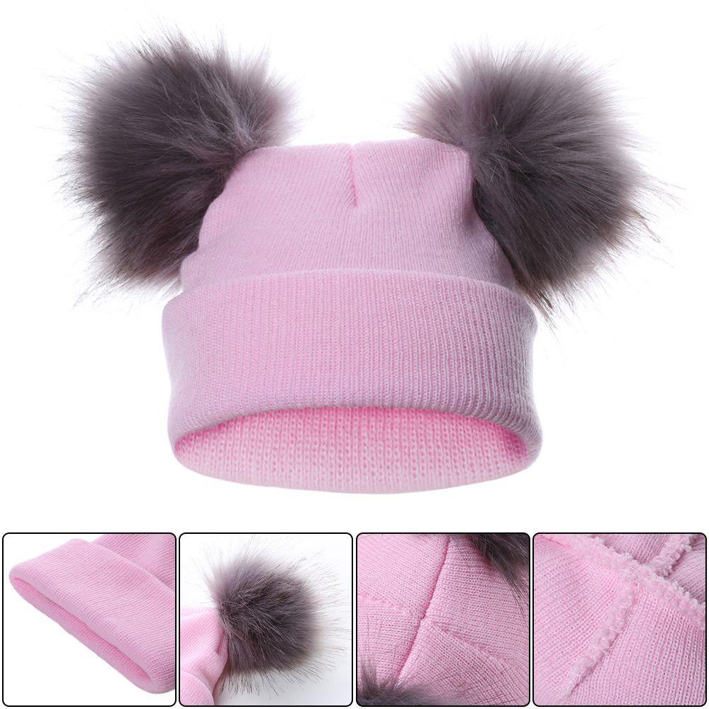 Bộ 2 Mũ Len Beanie Đính Quả Bông Giữ Ấm Cho Ba Mẹ Và Bé