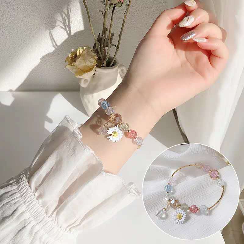 Vòng Đeo Tay Chuỗi Hạt Nhiều Màu Họa Tiết Hoa Cúc Nhỏ Xinh Xắn Cho Bạn Gái