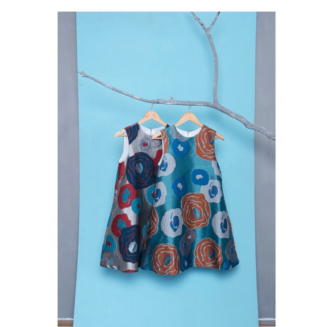 combo váy Hà Cúc size m và váy celine