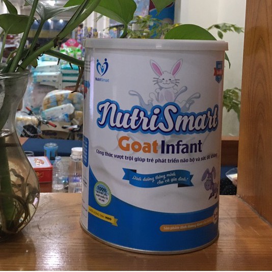 Sữa Bột NutriSmart Goat Infant 900g (Cho Trẻ 0 – 12 tháng)