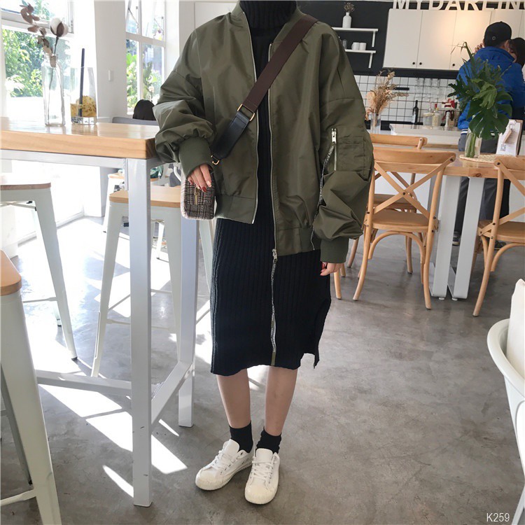 ÁO KHOÁC BOMBER IN TEXT SAU K259 - OVAN.VN | BigBuy360 - bigbuy360.vn