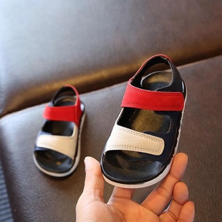 Sandal siêu nhẹ cho bé