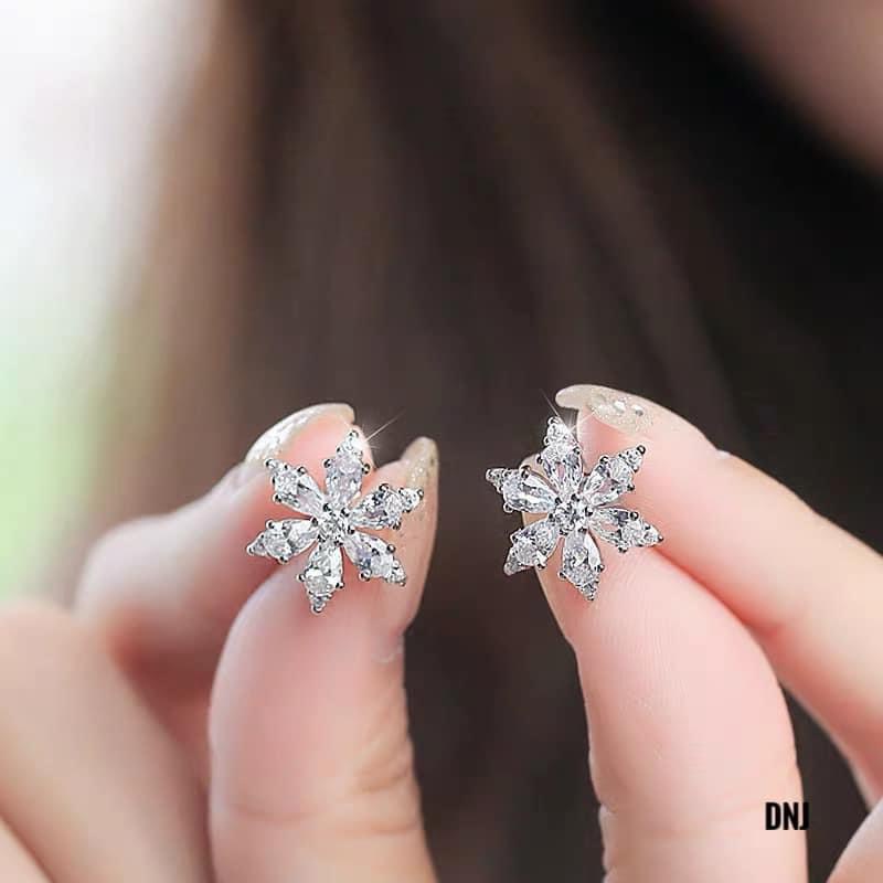 Bông tai nữ bạc ta, bông tai hoa đính đá đẹp siêu xinh - Kho sỉ bạc Nhất Linh