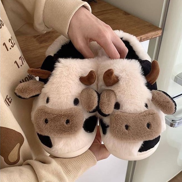 Dép bông đi trong nhà hình chú bò dễ thương