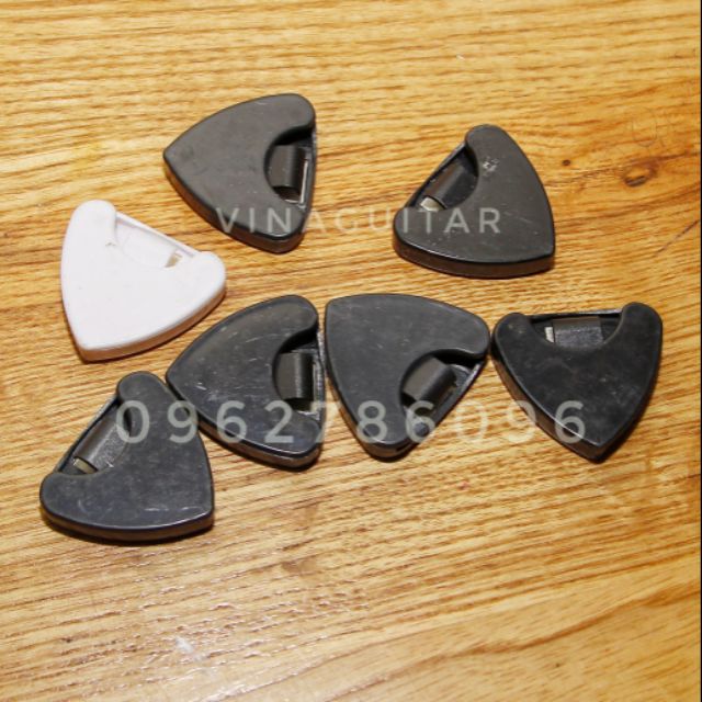 Miếng dán đựng pick guitar / ukulele - đựng pick không lo rơi