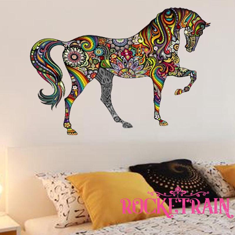 Giấy dán tường họa tiết chú ngựa phong cách vintage