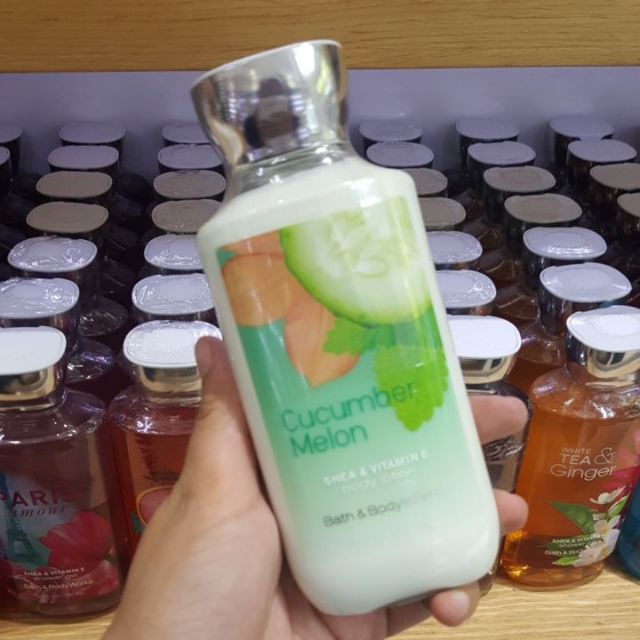 Dưỡng thể Bath and Body Works Cucumber Melon (236ml)