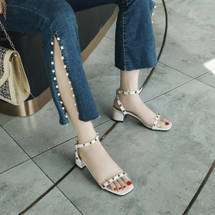 Xả cuối năm - | Sales | 🌺Dép Cao Gót b1/ Đế Vuông/ Dây Đinh Tán/ mũi Vuông/ Dép Phong Cách Hàn Quốc 2019 " hot