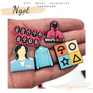 [SẴN] JBit Sticker Nút Gắn Dép Crocs Squid Game Jibbitz