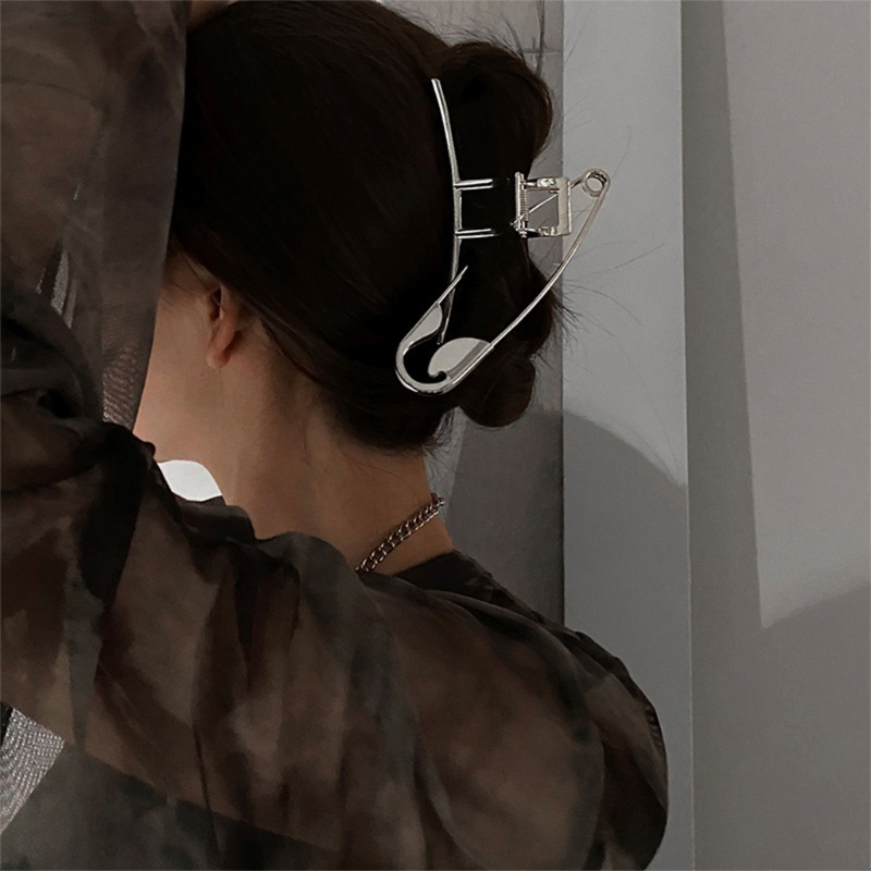 Kẹp Càng Cua Lớn Bằng Kim Loại Phong Cách Punk