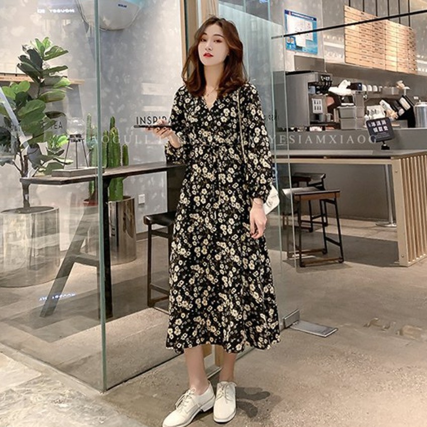 Đầm Thiết Kế Tay Dài Dáng Rộng Cổ Chữ V Họa Tiết Hoa Kiểu Retro