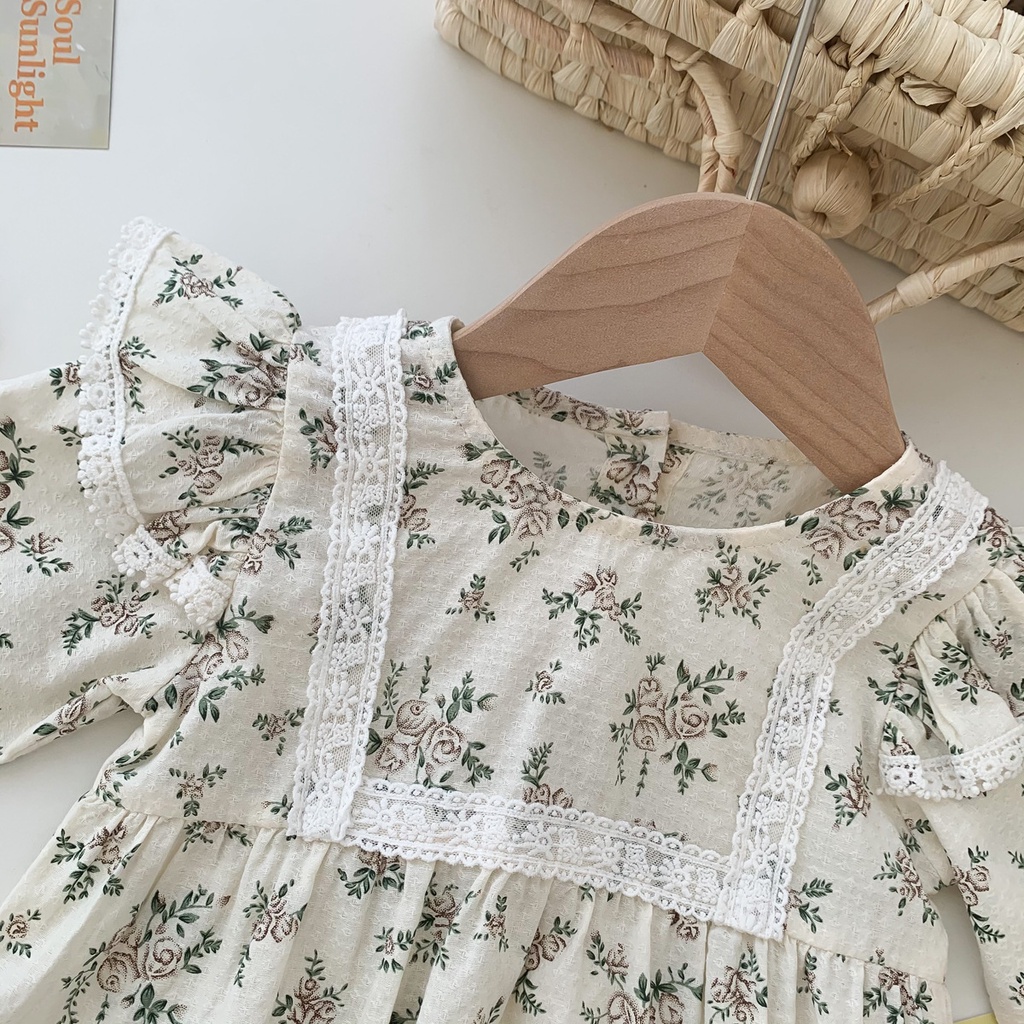 Bộ Áo Liền Quần Tay Dài In Hoa + Mũ Ren Kiểu Công Chúa Thời Trang Xuân Thu Cho Bé Gái