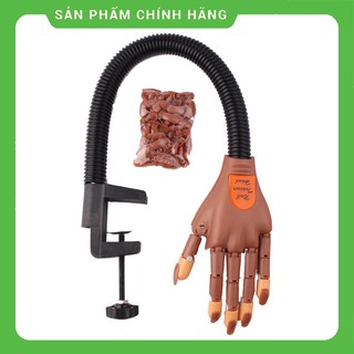 Bàn tay giả tập làm móng nail