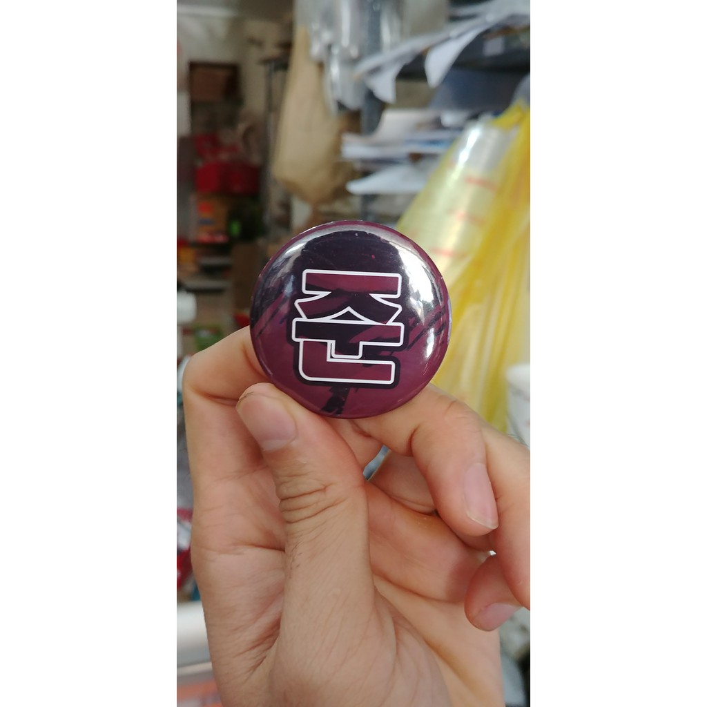 10-50 huy hiệu in theo yêu cầu