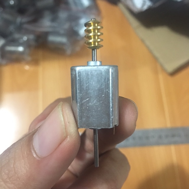 Động cơ mini 12-24V Motor Mitsumi hiệu Nhật Bản
