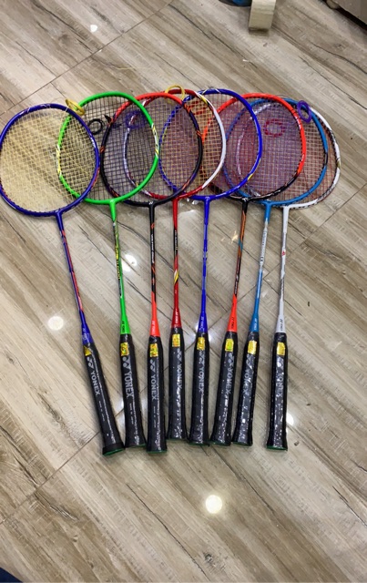 1 Chiếc Vợt cầu lông yonex khung Crom Đan 9kg tặng kèm bao vợt và quấn cáng