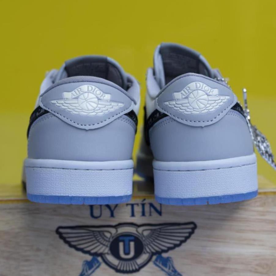 Giày Thể Thao AIR Jordan x Dior Đế Trong Cao Cấp 1.1 | BigBuy360 - bigbuy360.vn