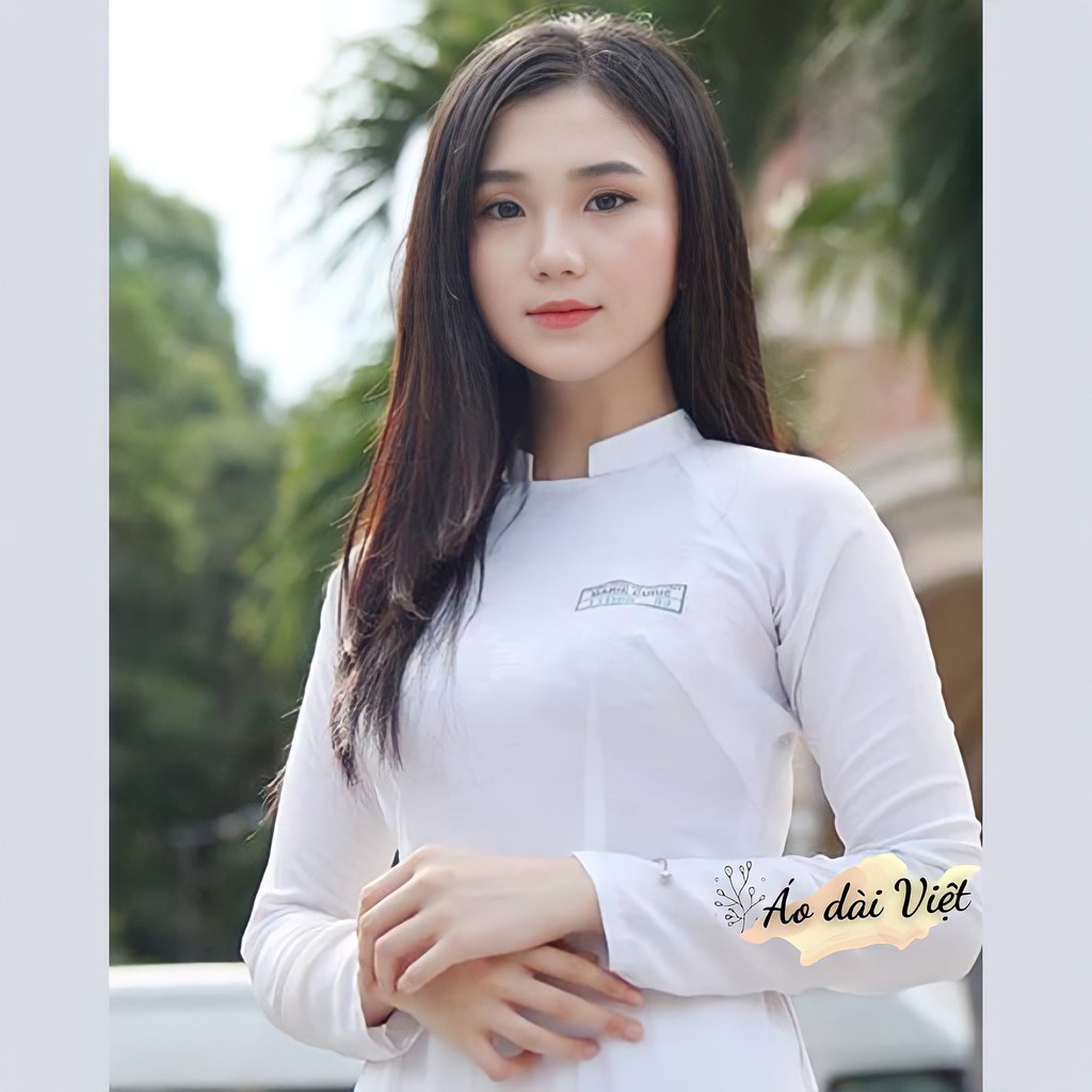Áo dài trắng nữ học sinh đi học may sẵn truyền thống cổ vuông hở lụa cao cấp