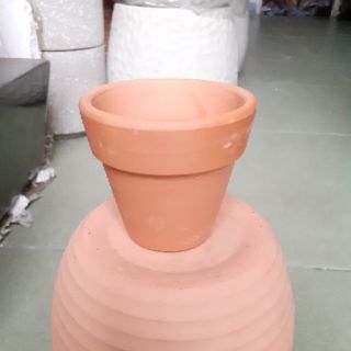 Chậu đất trồng cây mini 7k, 8x7cm