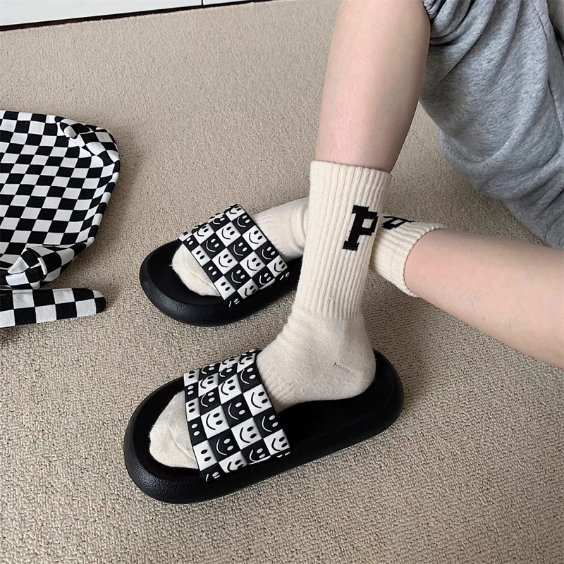 DÉP SLIPPER-DÉP QUAI NGANG HÌNH MẶT CƯỜI ĐI LÙI SIZE