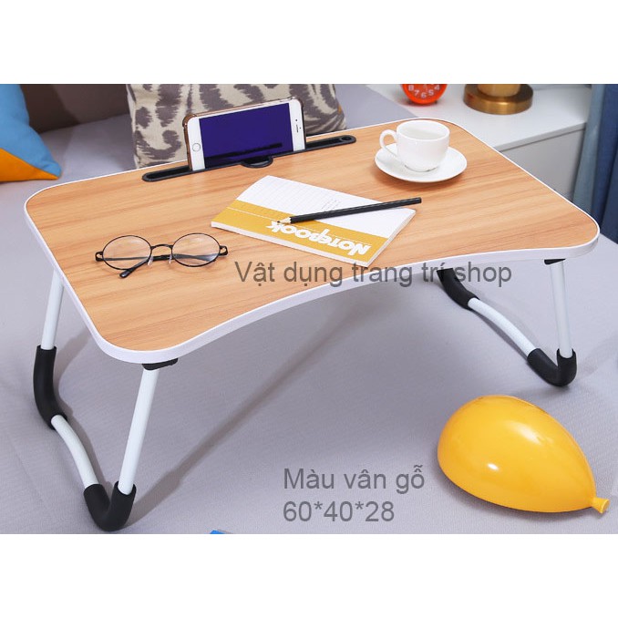 Bàn Học Gấp Gọn Có Khe Cắm Ipad ( Hàng Nhập Khẩu)