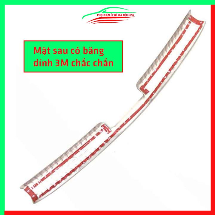 Ốp chống trầy cốp Huyndai Elantra 2019-2021 inox sáng bóng