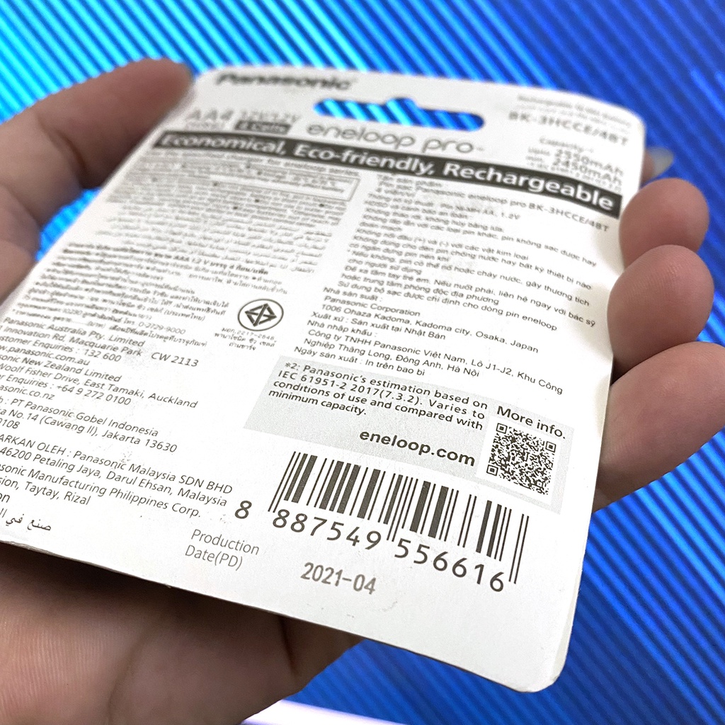 Pin Sạc Eneloop AA Đen 2550 mAh - madein Japan 1,2V Vỉ 4 Viên BK-3HCCE/4BT
