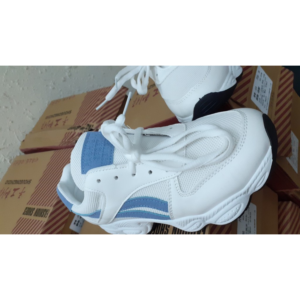 Giày Sneakers Nữ Fashion Sport Đế 3 cm