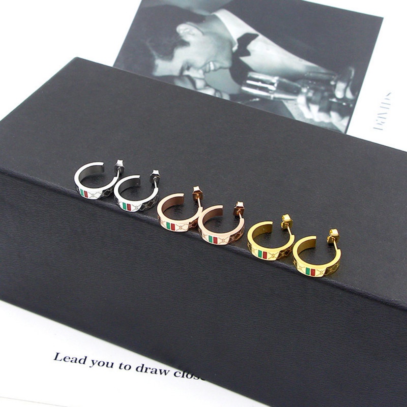 Bông Tai Hình Chữ C Titan Ko Han Rỉ TT 3813