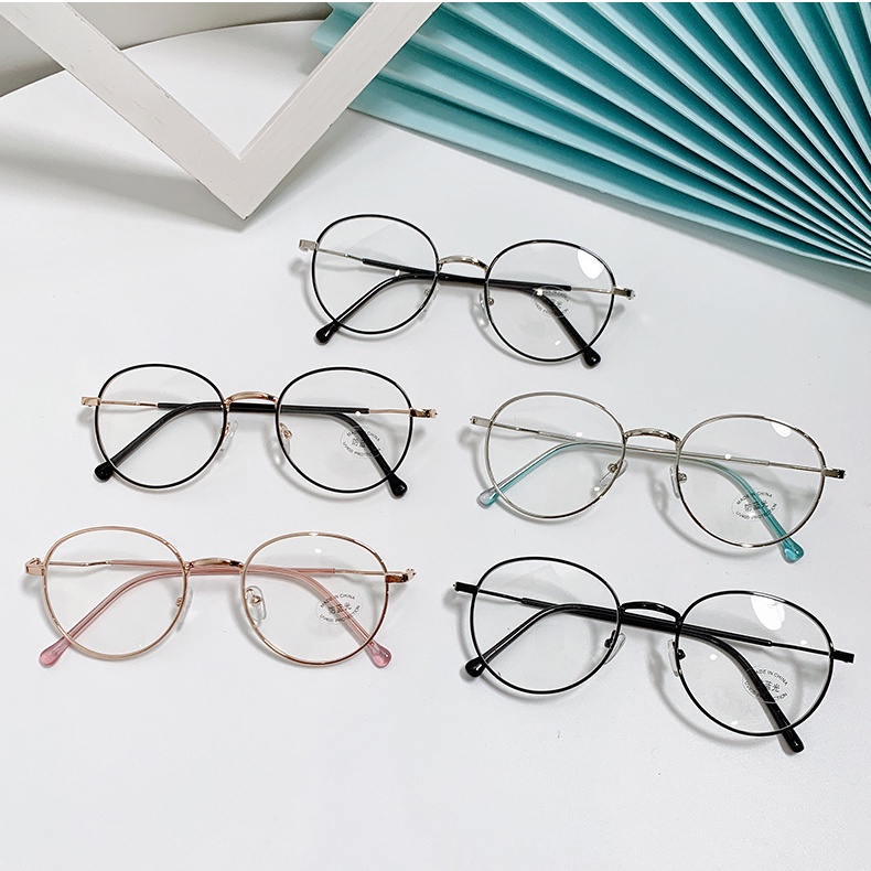 Mắt Kính Chống Bức Xạ Ánh Sáng Xanh Có Thể Thay Thế Cho Nam Và Nữ