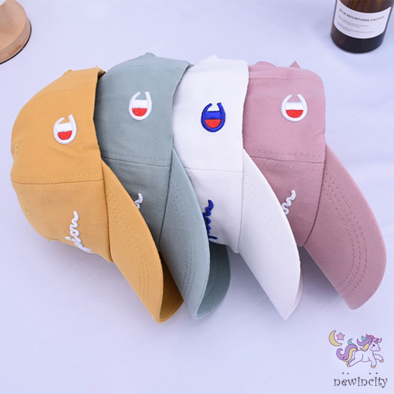 Nón lưỡi trai in họa tiết chữ cá tính thời trang cho bé