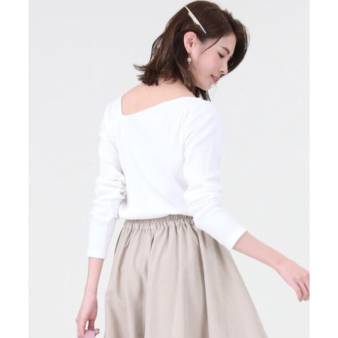 Áo thun cổ cách điệu xuất Nhật