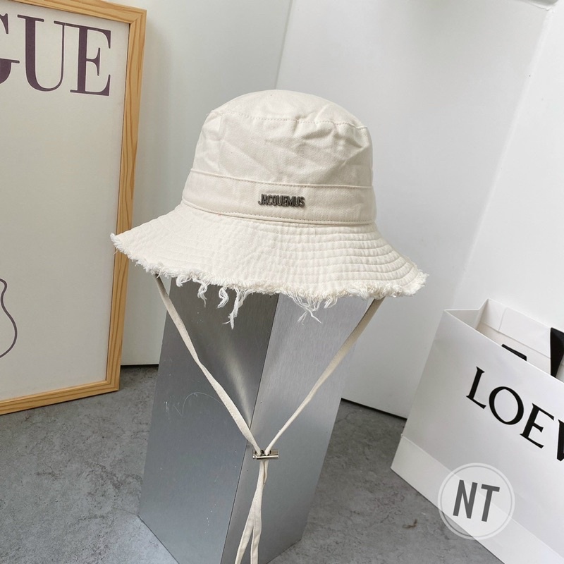 Nón tai bèo Mai Phương Bùi , mũ đi biển chống gió có dây đeo logo kim loại có thể giặt được, thời trang hottrend 2022