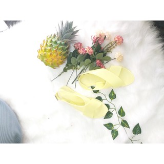 Dép sandal nhựa đi mưa