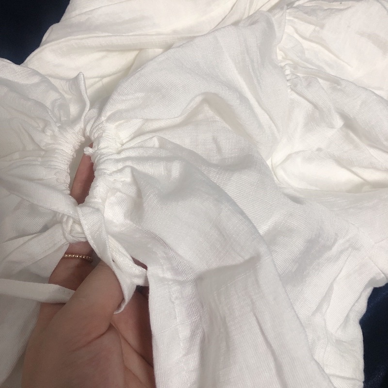 ĐẦM MIDI TRẮNG CUTOUT LƯNG RÚT DÂY | BigBuy360 - bigbuy360.vn