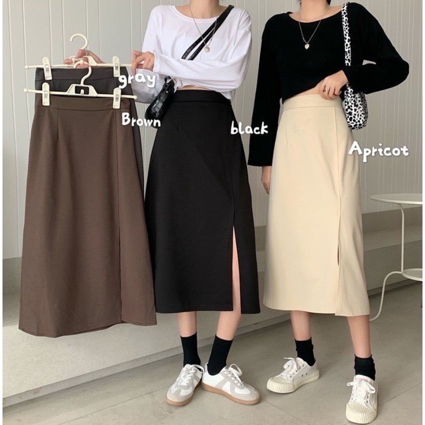 Cháy váy trơn dáng chữ A có xẻ tà