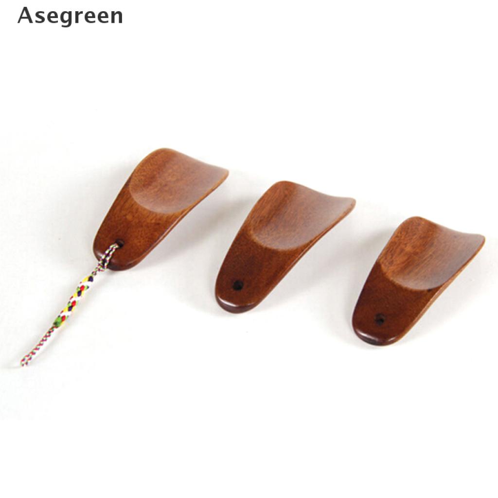 Dụng cụ hỗ trợ mang giày bằng gỗ tự nhiên cán dài