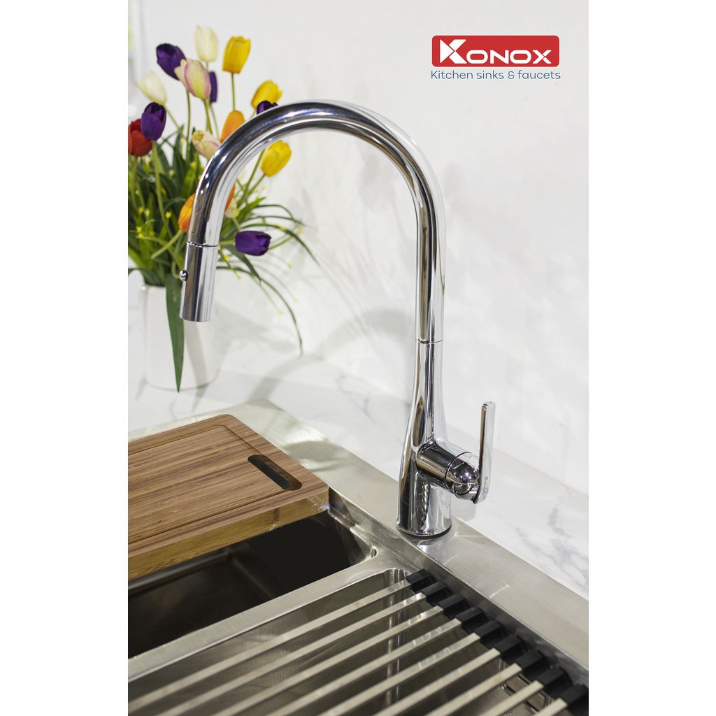 Vòi rửa bát rút dây KONOX Curva Chrome bề mặt xử lý mạ PVD Chrome 5 lớp, lõi hợp kim đồng 61% tiêu chuẩn Châu Âu CW617N