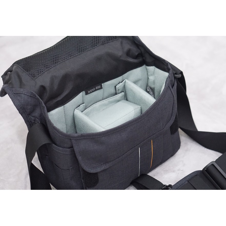 Túi máy ảnh Crumpler Jackpack 4000(xám)