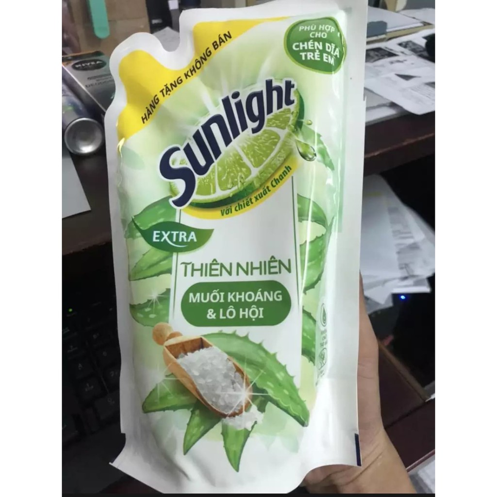 set 2 Nước Rửa Chén Sunlight Thiên Nhiên/ trà xanh 550gr