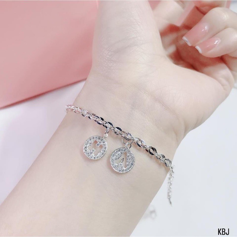 Lắc Tay Nữ Bạc Ta Dáng Xoắn Mix Kèm charm Chữ Cái Tên theo yêu cầu - Trang sức Vàng Bạc Hoà Thảo HTJ